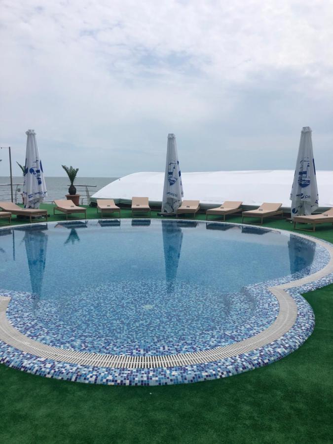 Maristella Marine Residense Hotel Apartment Odesa Exterior foto