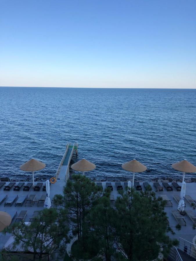 Maristella Marine Residense Hotel Apartment Odesa Exterior foto