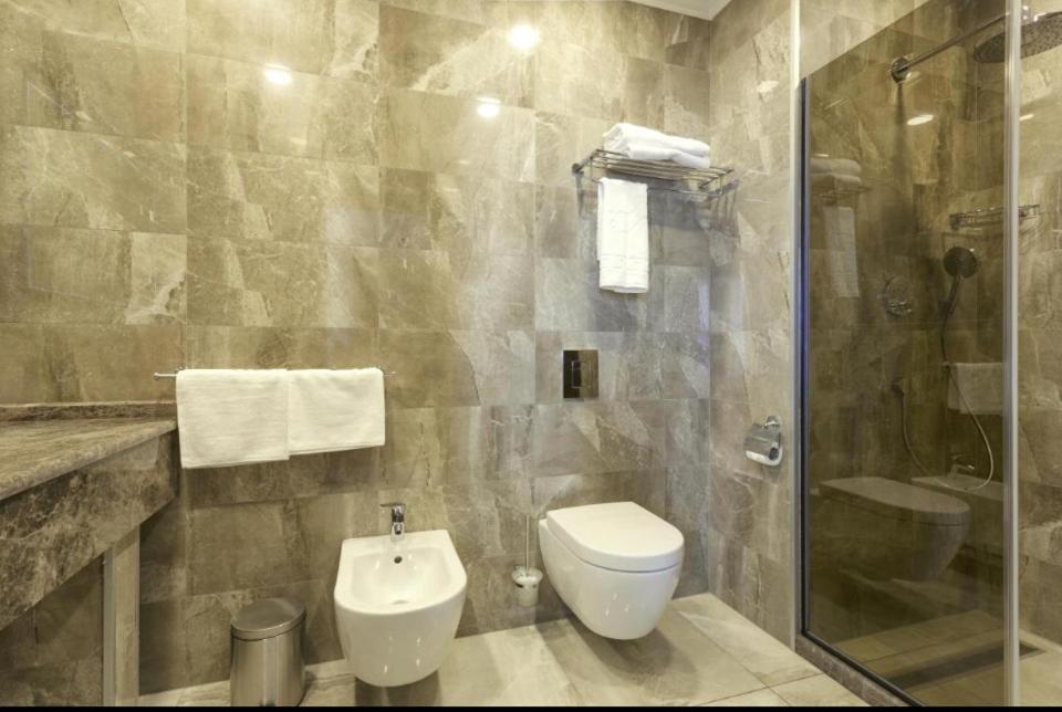 Maristella Marine Residense Hotel Apartment Odesa Exterior foto